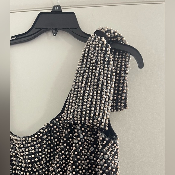 Mac Duggal Black with cream Pearl One Shoulder Gown Size 14 - Picture 10 of 15